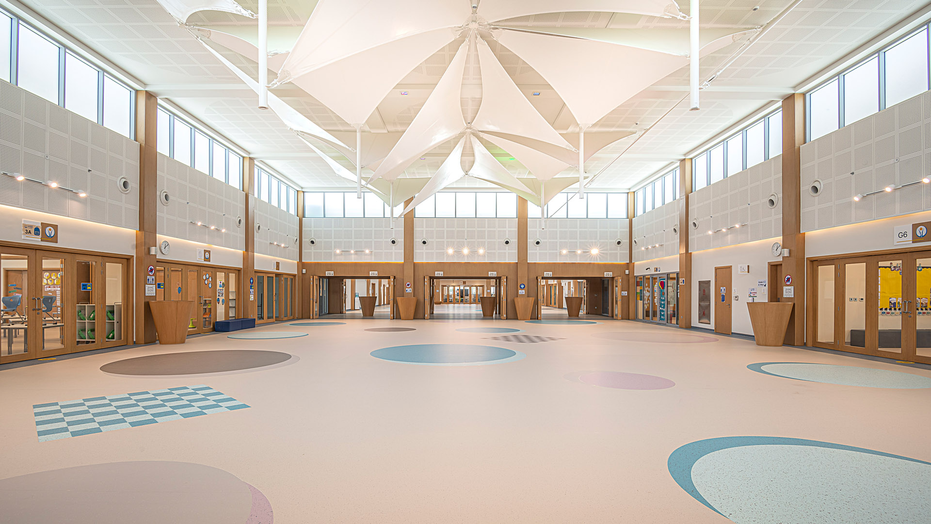 Victoria International School Acoustic ceilings in schools Knauf